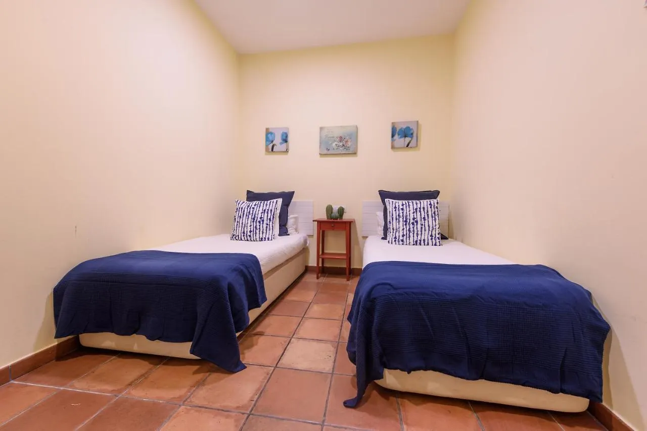 Daire Ramblasrentals Chic & Spacious Flat Pool Table 15M Ramblas - Parking - Wifi Barselona